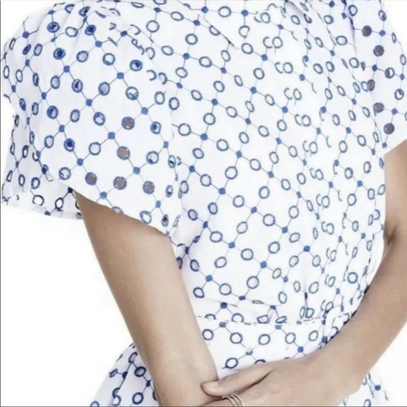 💥🆕NWT Alexie X Target Eyelet Det Tulip Sleeve Dress Blue White 2x MSRP $… - Picture 4 of 9